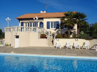 Maison a vendre Les Herbiers 85500 Vendée 110 m2 6 pièces 294500 euros