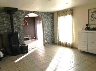 Maison a vendre Saint-Germain-du-Puy 18390 Cher 131 m2 5 pièces 200000 euros