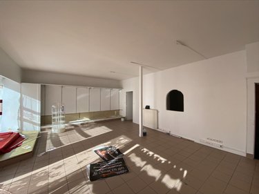 Immeuble a vendre Aurillac 15000 Cantal 410 m2  286200 euros