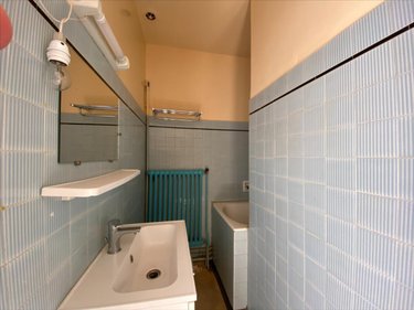Immeuble a vendre Aurillac 15000 Cantal 410 m2  286200 euros