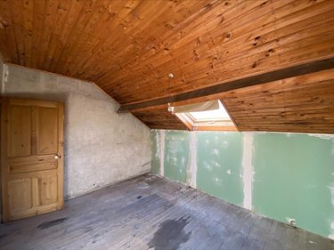Immeuble a vendre Aurillac 15000 Cantal 410 m2  286200 euros
