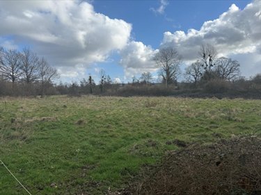 Bien agricole a vendre Cuves 50670 Manche  5300 euros