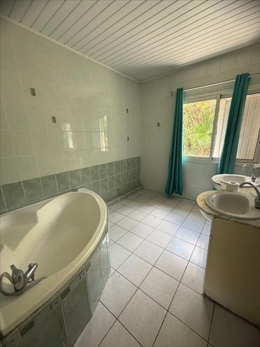 Maison a vendre Le Tampon 97430 Réunion 163 m2 7 pièces 734850 euros