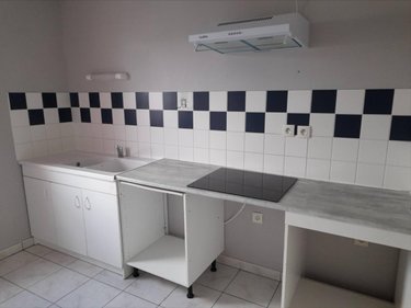Location maison Dol-de-Bretagne 35120 Ille-et-Vilaine 71 m2 3 pièces 645 euros