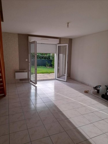 Location maison Dol-de-Bretagne 35120 Ille-et-Vilaine 71 m2 3 pièces 645 euros