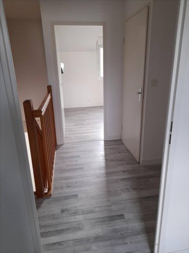 Location maison Dol-de-Bretagne 35120 Ille-et-Vilaine 71 m2 3 pièces 645 euros
