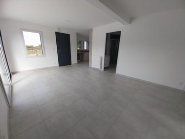 Location maison Dol-de-Bretagne 35120 Ille-et-Vilaine 94 m2 5 pièces 1150 euros