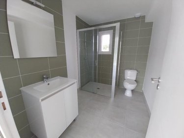 Location maison Dol-de-Bretagne 35120 Ille-et-Vilaine 94 m2 4 pièces 1100 euros