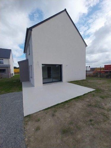 Location maison Dol-de-Bretagne 35120 Ille-et-Vilaine 94 m2 5 pièces 1150 euros