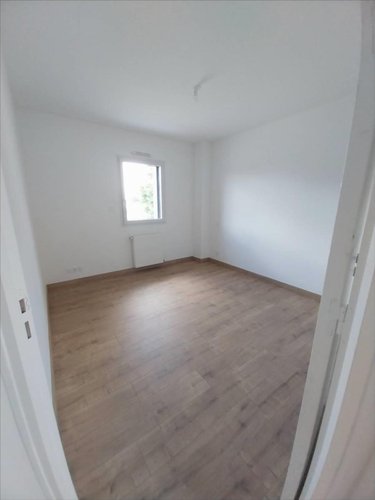 Location maison Dol-de-Bretagne 35120 Ille-et-Vilaine 94 m2 5 pièces 1150 euros