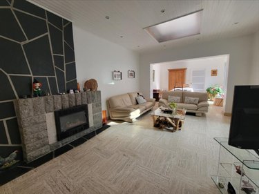 Maison a vendre Gourin 56110 Morbihan 235 m2 8 pièces 199006 euros