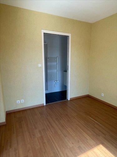 Location appartement Saint-Malo 35400 Ille-et-Vilaine 37 m2 2 pièces 555 euros