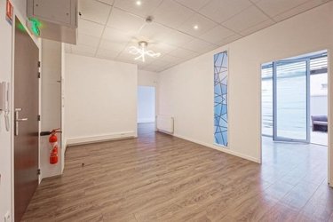 Location fonds et murs commerciaux Rennes 35000 Ille-et-Vilaine 82 m2  1510 euros