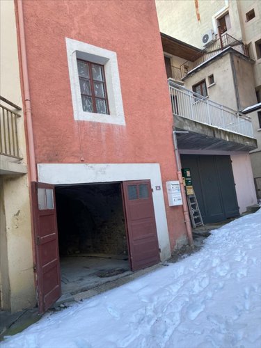 Immeuble a vendre Saint-Jean-de-Maurienne 73300 Savoie 141 m2  119000 euros