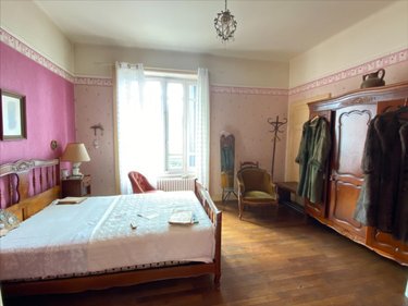 Maison a vendre Aurillac 15000 Cantal 187 m2 7 pièces 222600 euros