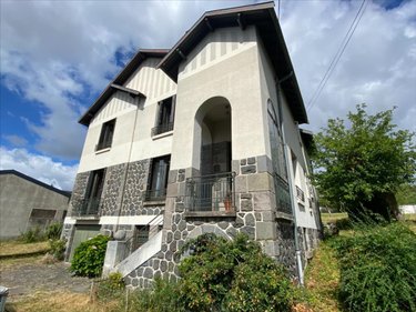 Maison a vendre Aurillac 15000 Cantal 187 m2 7 pièces 222600 euros