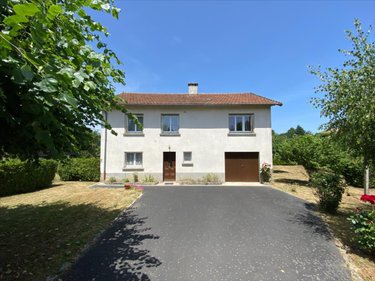 Maison a vendre Glénat 15150 Cantal 100 m2 5 pièces 106000 euros