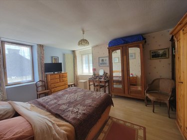 Maison a vendre Saint-Hernin 29270 Finistère 207 m2 9 pièces 262940 euros