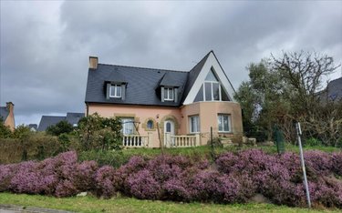 Viager maison Carhaix-Plouguer 29270 Finistère 130 m2 4 pièces 50000 euros