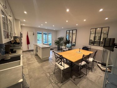 Maison a vendre Bourges 18000 Cher 138 m2 8 pièces 256200 euros