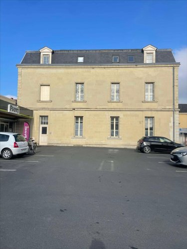 Appartement a vendre Montreuil-Bellay 49260 Maine-et-Loire 65 m2 3 pièces 75900 euros