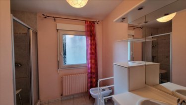 Maison a vendre Callac 22160 Côtes-d'Armor 152 m2 8 pièces 110250 euros