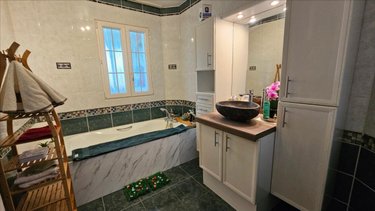 Maison a vendre Vendôme 41100 Loir-et-Cher 138 m2 5 pièces 332480 euros