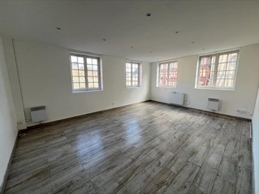 Fonds et murs commerciaux a vendre Rouen 76000 Seine-Maritime 285 m2  726000 euros