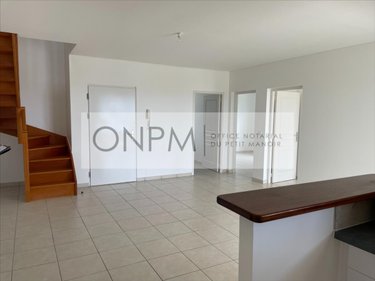 Location appartement Le Robert 97231 Martinique 94 m2 4 pièces 1130 euros