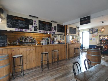 Immeuble a vendre Châteauneuf-du-Faou 29520 Finistère 136 m2  141450 euros