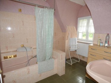 Maison a vendre Pleyben 29190 Finistère 205 m2 9 pièces 275350 euros