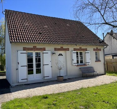 Maison a vendre Cour-Cheverny 41700 Loir-et-Cher 74 m2 4 pièces 189810 euros