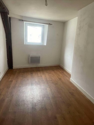 Immeuble a vendre Saumur 49400 Maine-et-Loire 417 m2  374400 euros