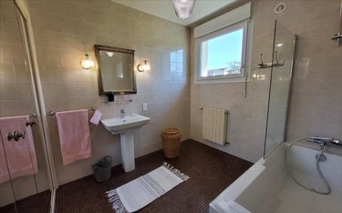 Maison a vendre Kergloff 29270 Finistère 159 m2 7 pièces 241500 euros