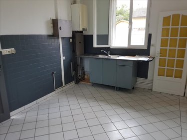 Location maison La Flèche 72200 Sarthe 77 m2 4 pièces 615 euros