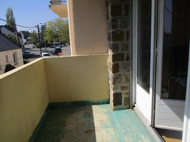Appartement a vendre Carhaix-Plouguer 29270 Finistère 72 m2 2 pièces 121325 euros