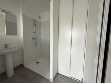 Location appartement Rouen 76000 Seine-Maritime 63 m2 3 pièces 890 euros
