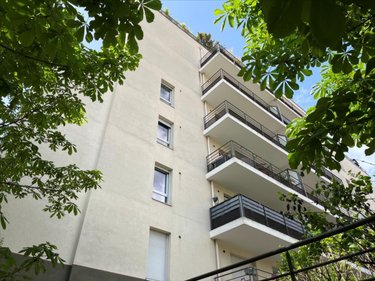 Appartement a vendre Lyon 8e Arrondissement 69008 Rhône 70 m2 3 pièces 325000 euros