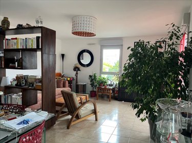 Appartement a vendre Lyon 8e Arrondissement 69008 Rhône 70 m2 3 pièces 330000 euros