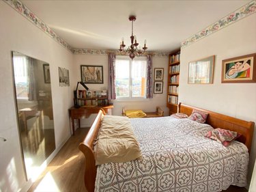 Appartement a vendre Aurillac 15000 Cantal 90 m2 5 pièces 111300 euros