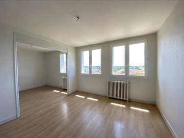Appartement a vendre Aurillac 15000 Cantal 68 m2 3 pièces 67840 euros