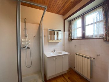 Maison a vendre Ladinhac 15120 Cantal 99 m2 6 pièces 159000 euros