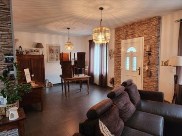 Maison a vendre Bazouges Cré sur Loir 72200 Sarthe 134 m2 8 pièces 185500 euros