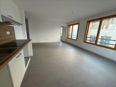 Location appartement Rouen 76000 Seine-Maritime 61 m2 3 pièces 842 euros
