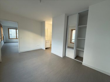 Location appartement Rouen 76000 Seine-Maritime 61 m2 3 pièces 842 euros