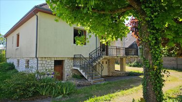 Maison a vendre Vendôme 41100 Loir-et-Cher 153 m2 6 pièces 203644 euros