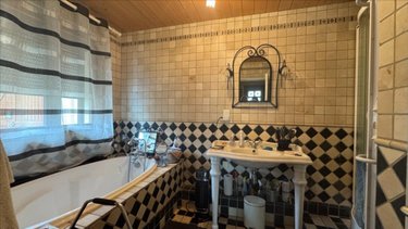 Maison a vendre Villeneuve-Renneville-Chevigny 51130 Marne 182 m2 8 pièces 550000 euros