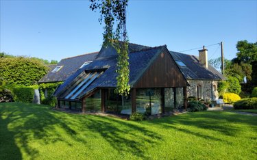 Maison a vendre Carhaix-Plouguer 29270 Finistère 117 m2 7 pièces 262500 euros