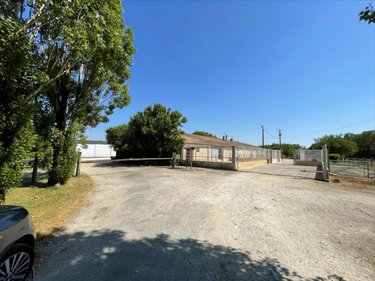 Maison a vendre Andilly 17230 Charente-Maritime 336 m2 8 pièces 1352000 euros