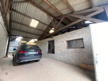 Garage et parking a vendre Dol-de-Bretagne 35120 Ille-et-Vilaine 115 m2  121120 euros
